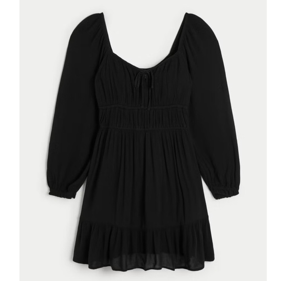 HOLLISTER Long Sleeve Channeled Built In Shorts Dress In Long - Picture 3 of 6